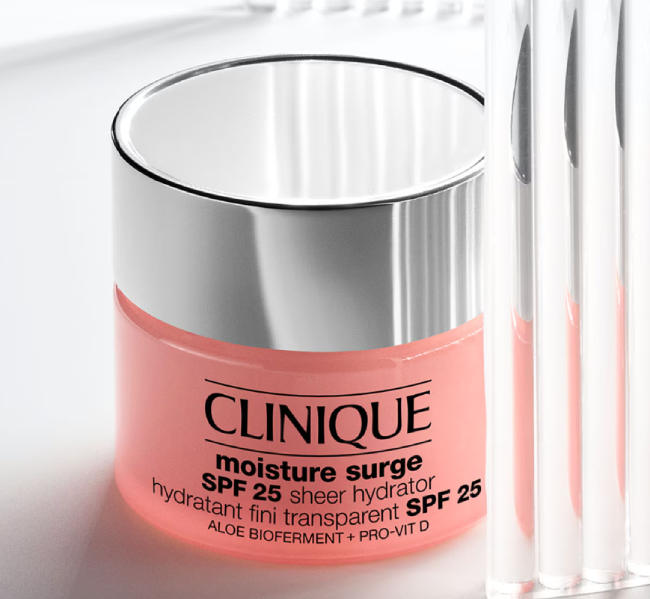 Moisture Surge™ SPF 25 ile Işıltını Koru