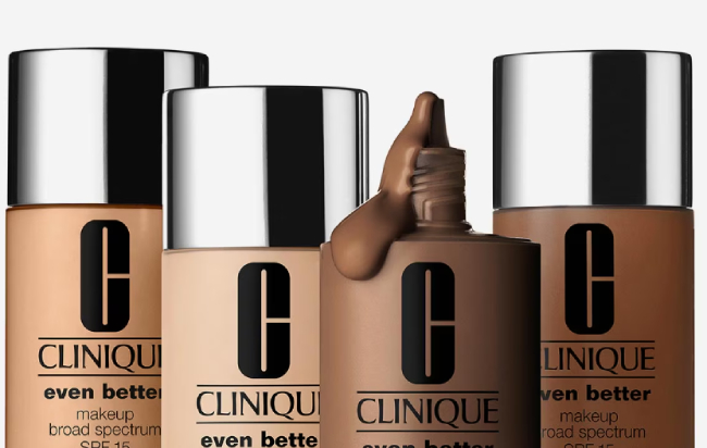 Vitamin C içeren dermatologlar tarafından geliştirilmiş likit fondöten. 12 hafta içinde gözle görülür şekilde koyu lekeleri azaltır.